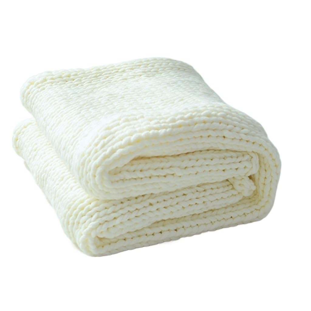 Hand-Woven Chunky Thread Blanket
