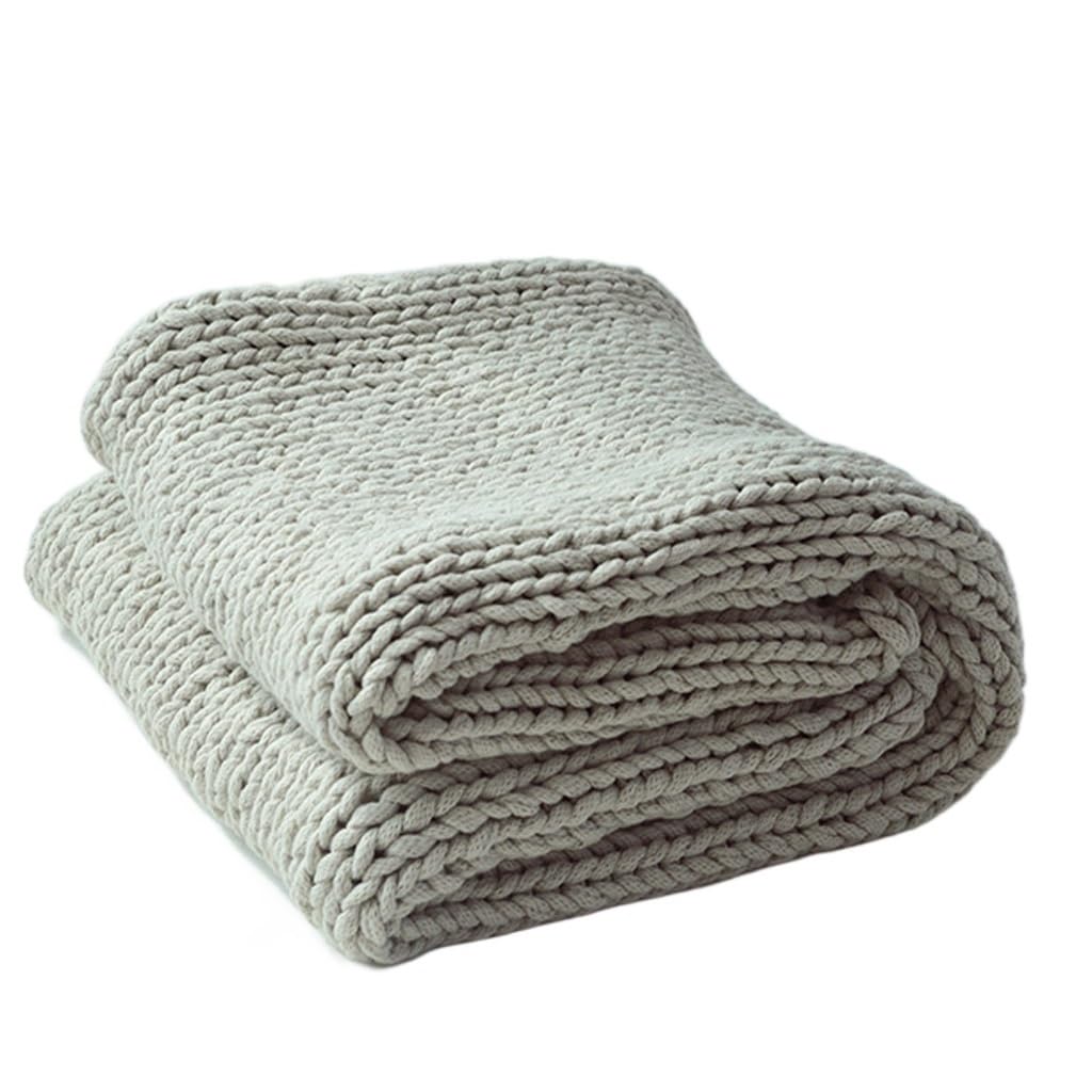 Hand-Woven Chunky Thread Blanket