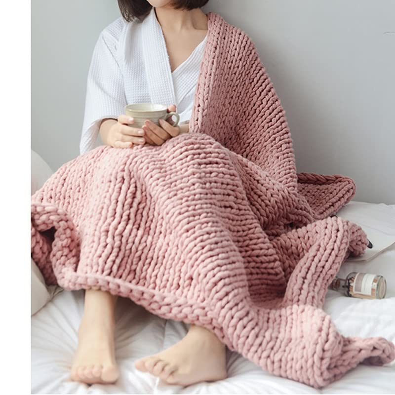 Hand-Woven Chunky Thread Blanket