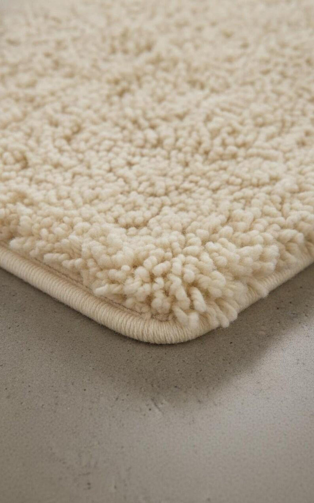 Geometric Wool Area Rug
