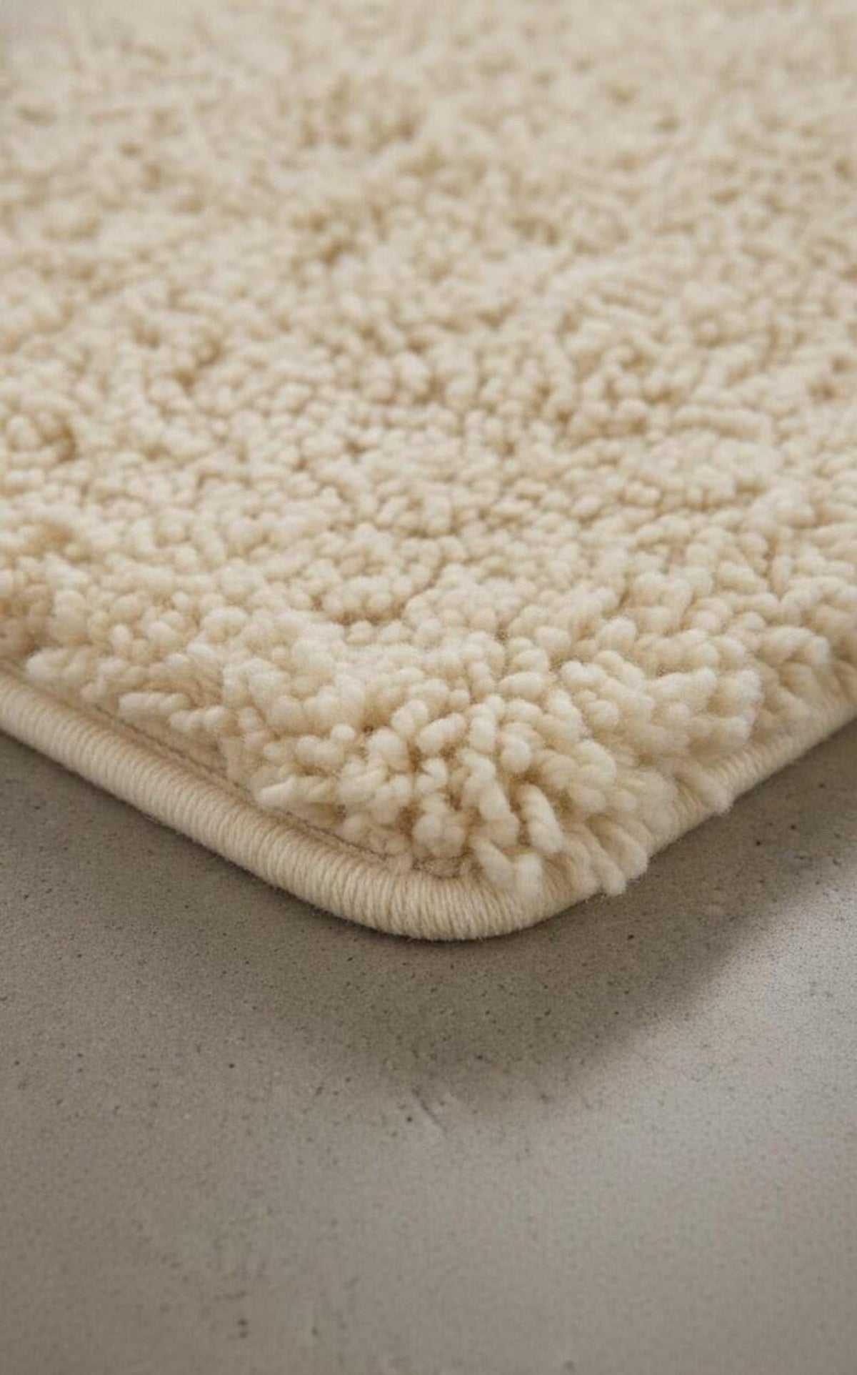 Geometric Wool Area Rug